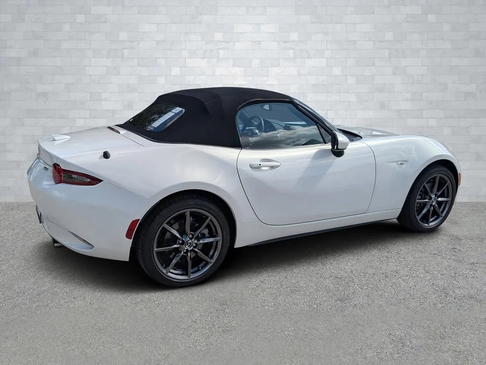 2016 Mazda ND MX-5 Miata - Image 4 of 8