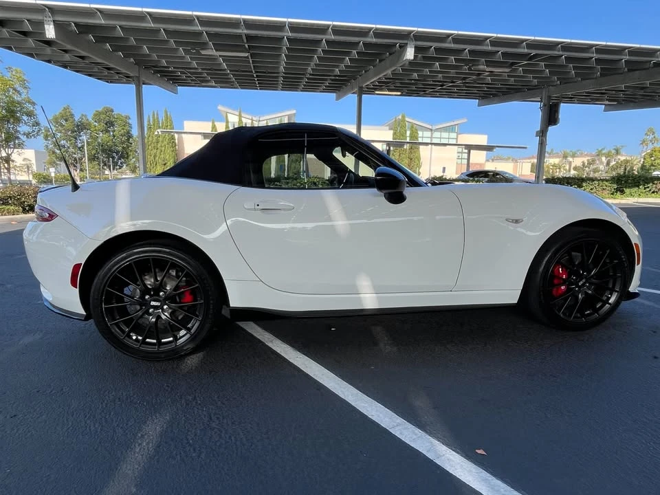 2016 Mazda ND MX-5 Miata - Image 5 of 18