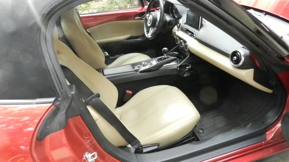 2016 Mazda ND MX-5 Miata - Image 2 of 12