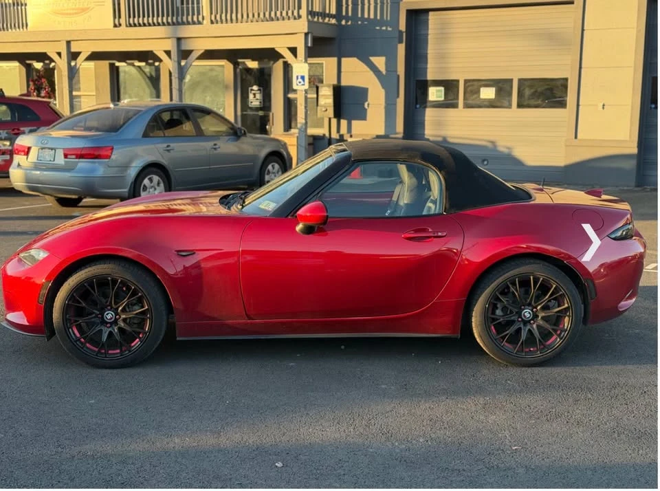 2016 Mazda ND MX-5 Miata - Image 2 of 13