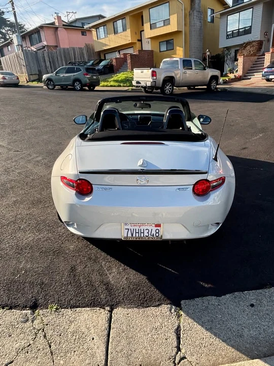 2016 Mazda ND MX-5 Miata - Image 11 of 15