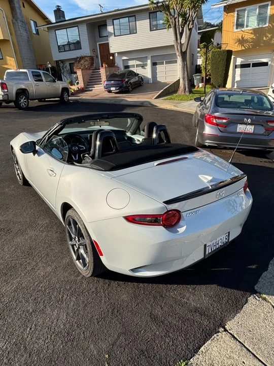 2016 Mazda ND MX-5 Miata - Image 10 of 15