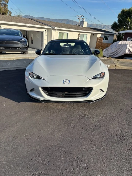 2016 Mazda ND MX-5 Miata - Image 2 of 15