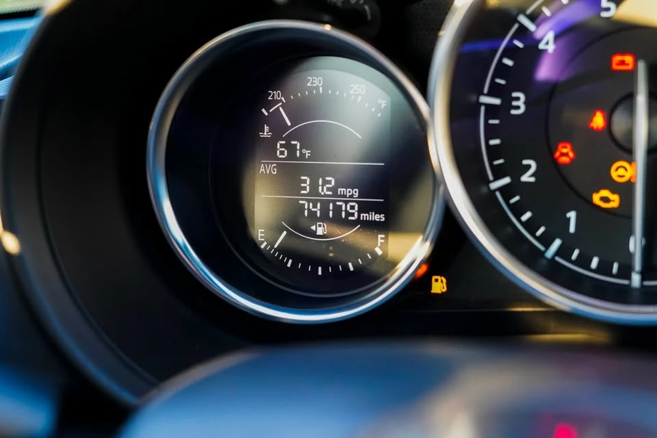 2016 Mazda ND MX-5 Miata - Image 11 of 12