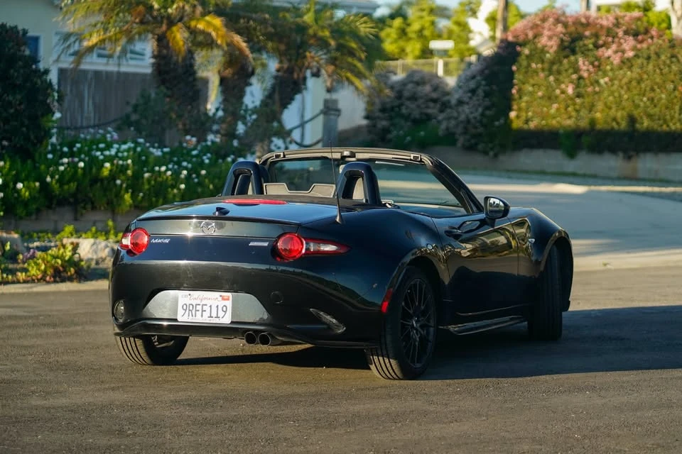 2016 Mazda ND MX-5 Miata - Image 2 of 12