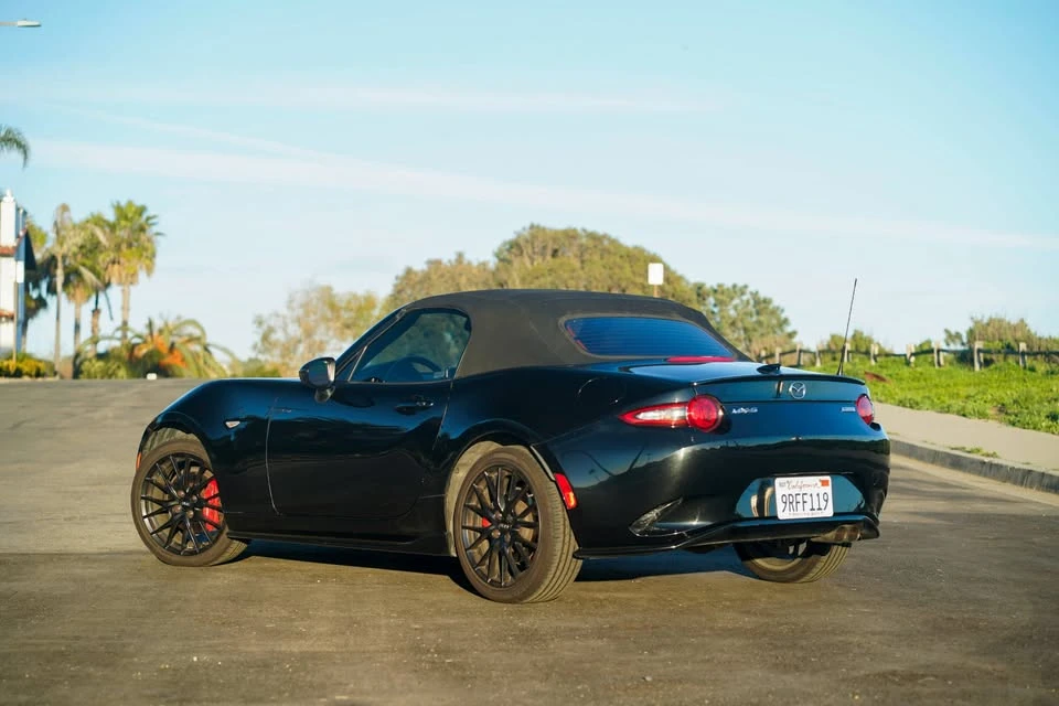 2016 Mazda ND MX-5 Miata - Image 9 of 12