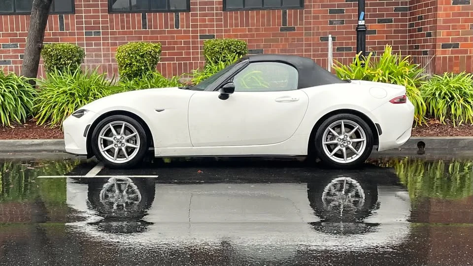 2016 Mazda ND MX-5 Miata - Image 2 of 3