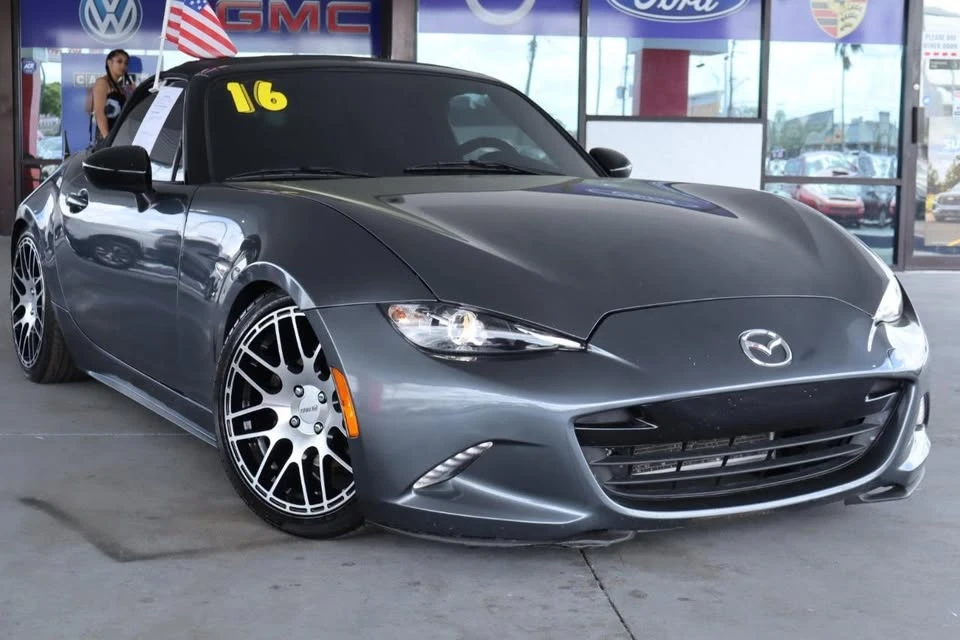 2016 Mazda ND MX-5 Miata - Image 2 of 20