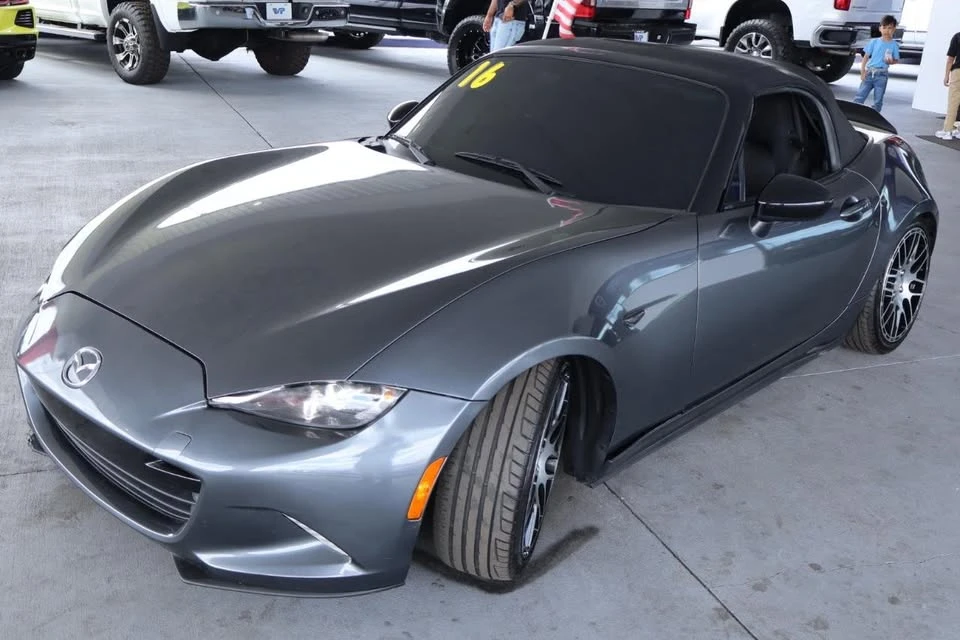 2016 Mazda ND MX-5 Miata - Image 9 of 20