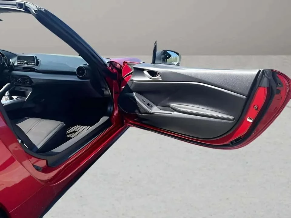 2016 Mazda ND MX-5 Miata - Image 19 of 20
