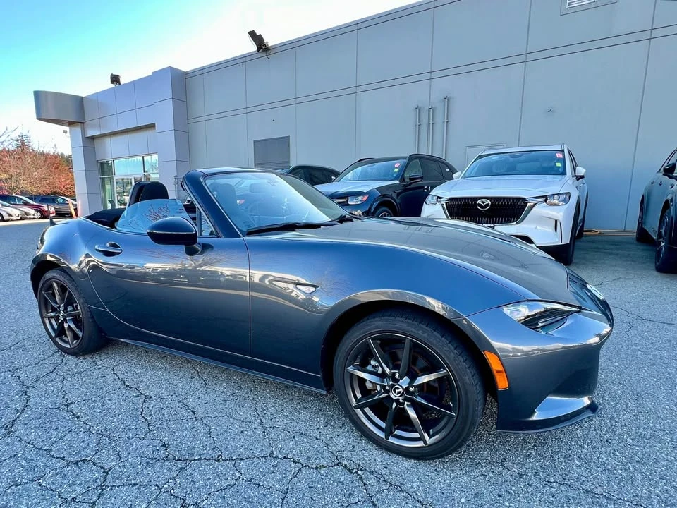 2016 Mazda ND MX-5 Miata - Image 9 of 11