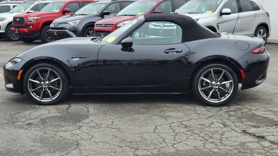 2016 Mazda ND MX-5 Miata - Image 17 of 20