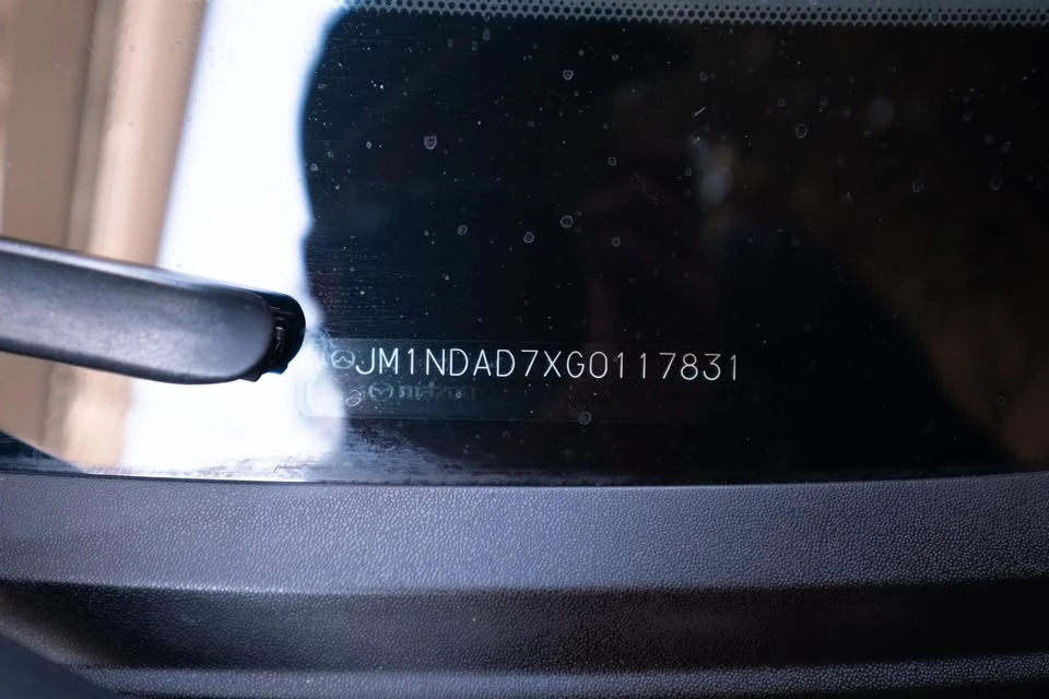 2016 Mazda ND MX-5 Miata - Image 4 of 14
