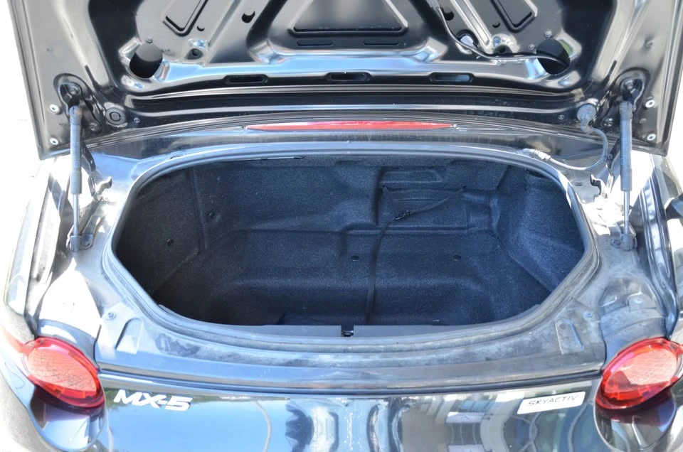 2016 Mazda ND MX-5 Miata - Image 12 of 13