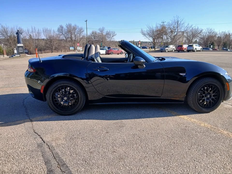 2016 Mazda ND MX-5 Miata - Image 11 of 15