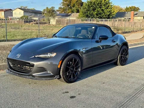 2016 Mazda MX-5 Miata Club