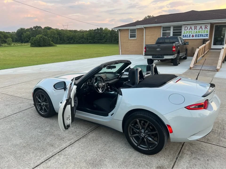 2016 Mazda ND MX-5 Miata - Image 12 of 17