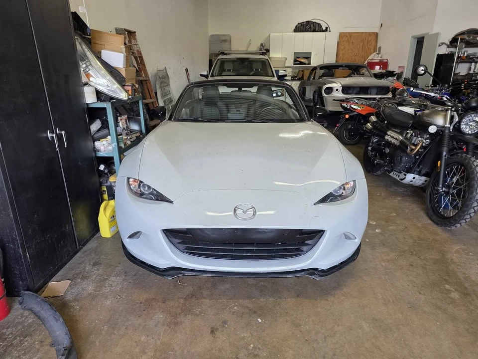 2016 Mazda ND MX-5 Miata - Image 2 of 4