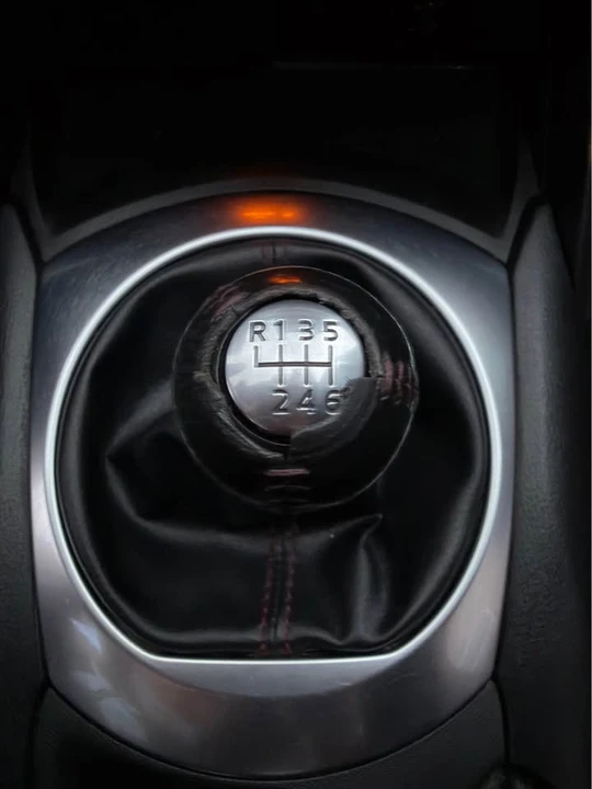2016 Mazda ND MX-5 Miata - Image 15 of 17
