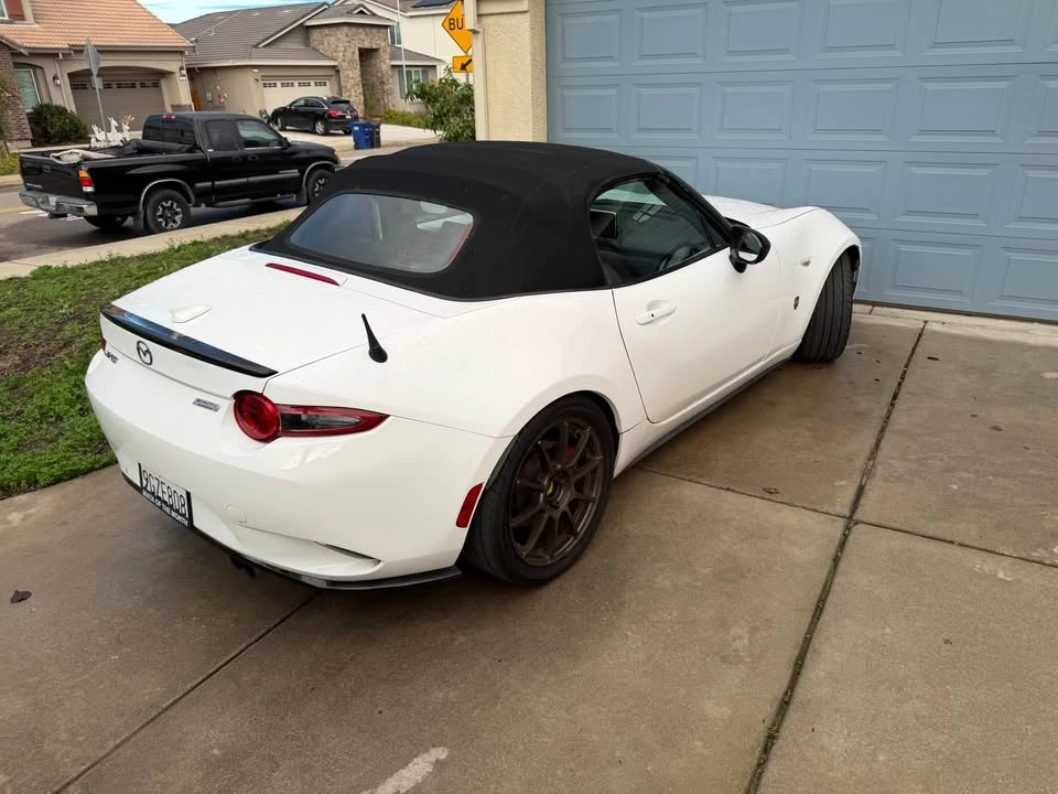 2016 Mazda ND MX-5 Miata - Image 2 of 12