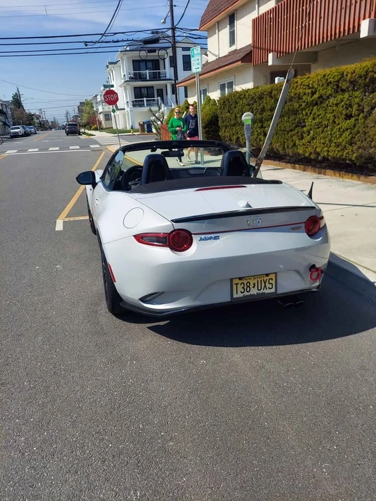 2016 Mazda ND MX-5 Miata - Image 9 of 20