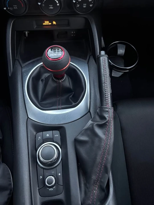 2016 Mazda ND MX-5 Miata - Image 10 of 17