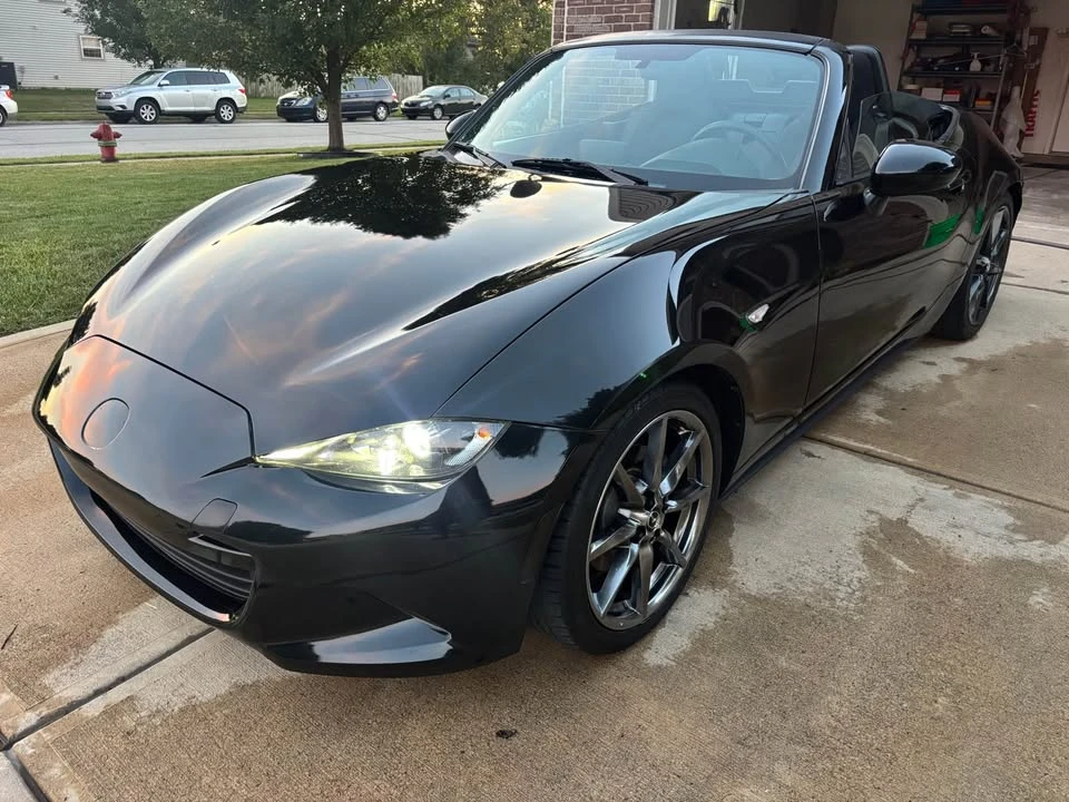 2016 Mazda ND MX-5 Miata - Image 2 of 17