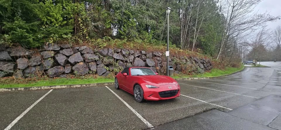 2016 Mazda ND MX-5 Miata - Image 6 of 7