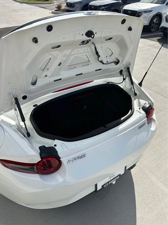 2016 Mazda ND MX-5 Miata - Image 17 of 17