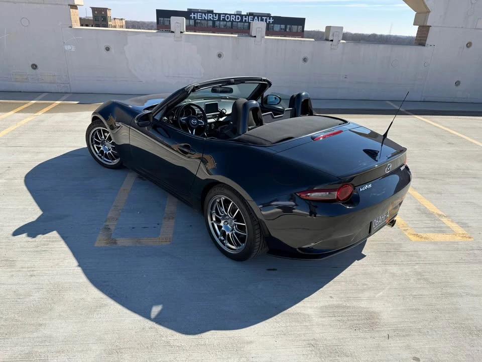 2016 Mazda ND MX-5 Miata - Image 9 of 19