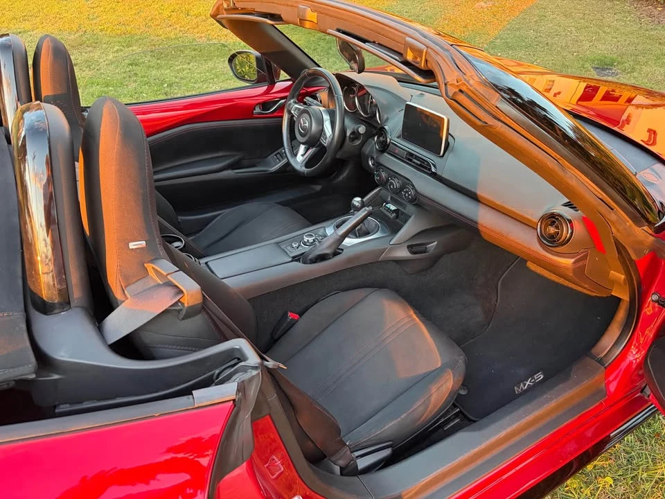 2016 Mazda ND MX-5 Miata - Image 5 of 16