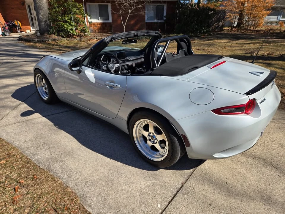 2016 Mazda ND MX-5 Miata - Image 9 of 13