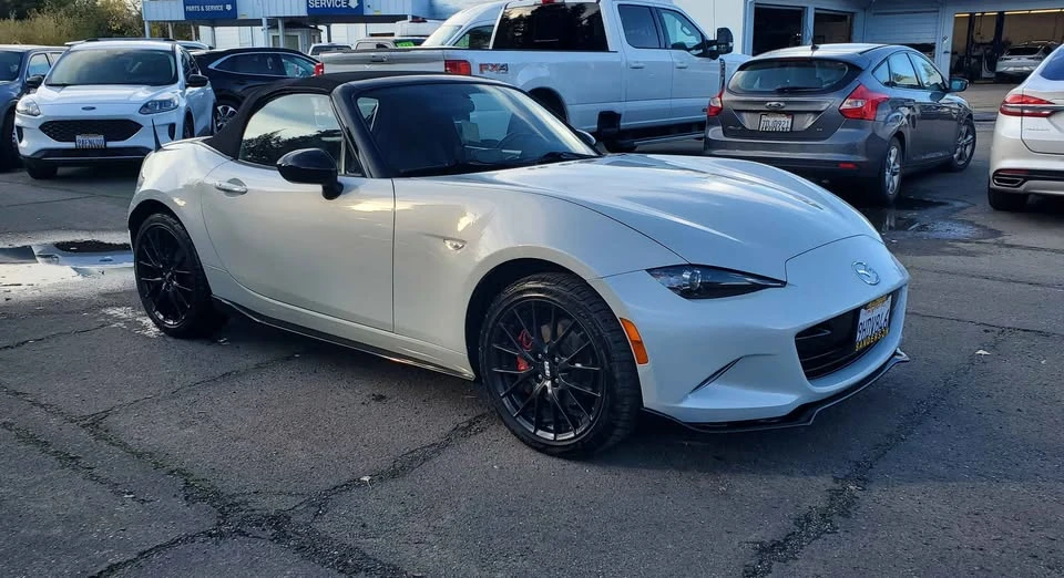 2016 Mazda ND MX-5 Miata - Image 3 of 14