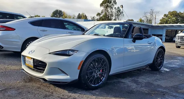 2016 Mazda MX-5 Miata Club Sport