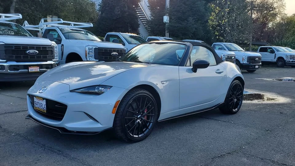 2016 Mazda ND MX-5 Miata - Image 2 of 14