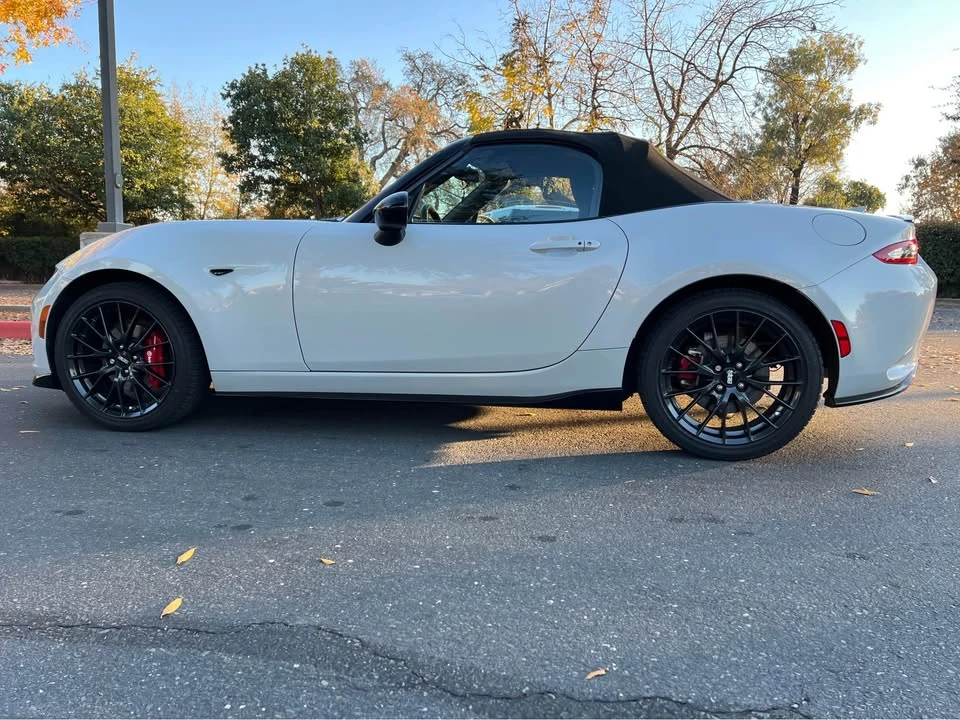 2016 Mazda ND MX-5 Miata - Image 5 of 6