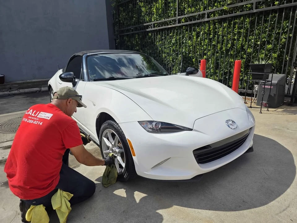 2016 Mazda ND MX-5 Miata - Image 12 of 15