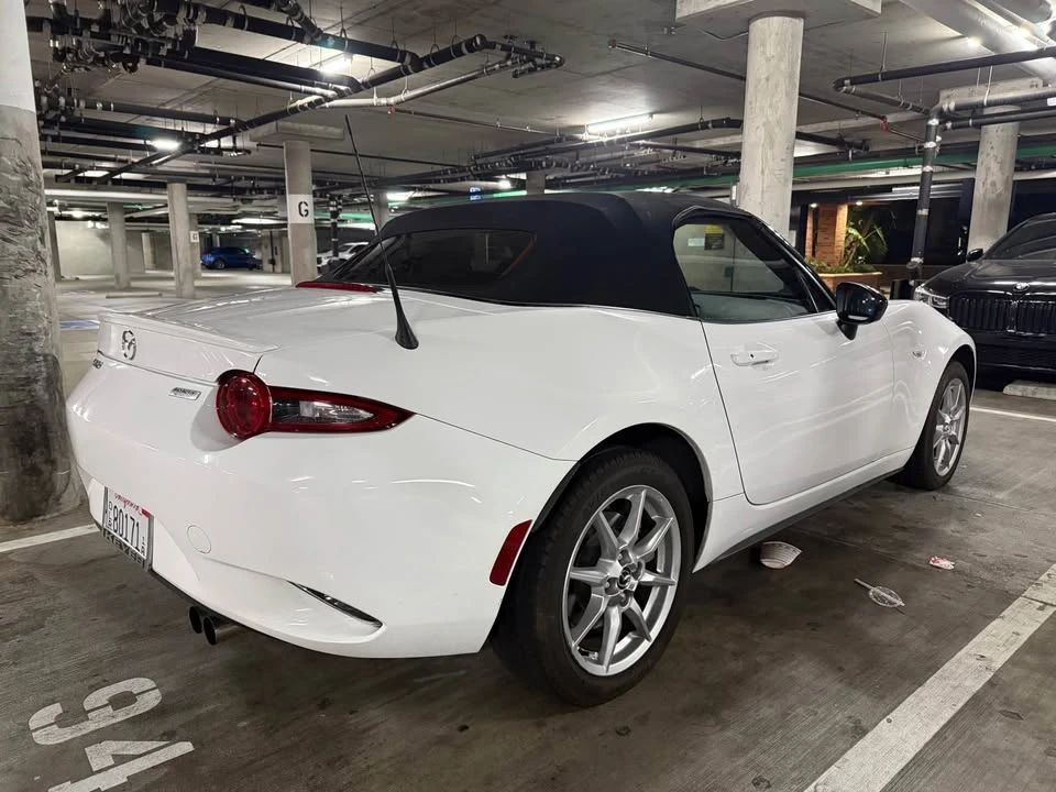 2016 Mazda ND MX-5 Miata - Image 3 of 4