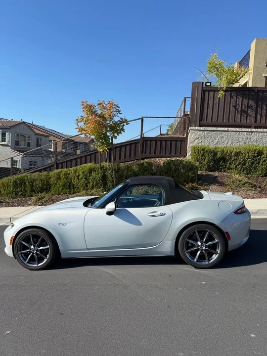 2016 Mazda ND MX-5 Miata - Image 5 of 9