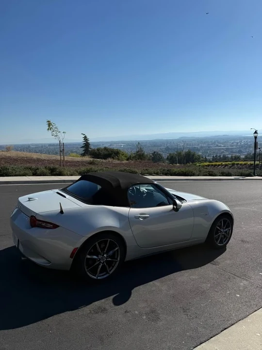 2016 Mazda ND MX-5 Miata - Image 2 of 9