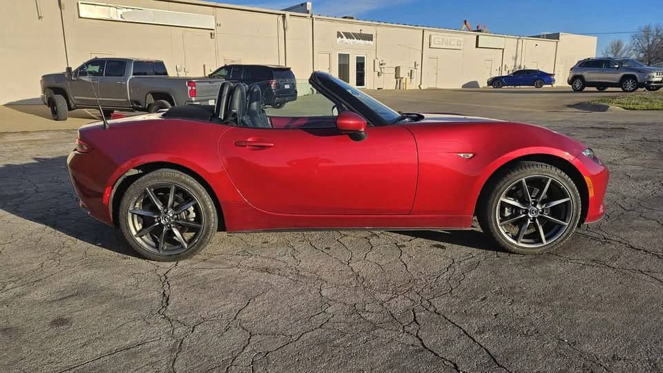 2016 Mazda ND MX-5 Miata - Image 13 of 19