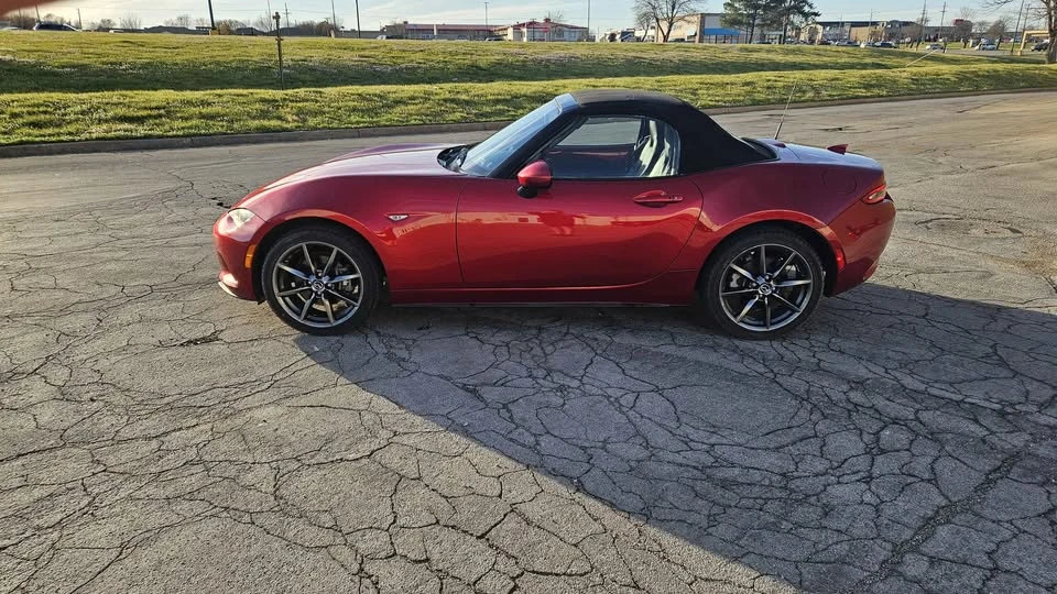 2016 Mazda ND MX-5 Miata - Image 9 of 19