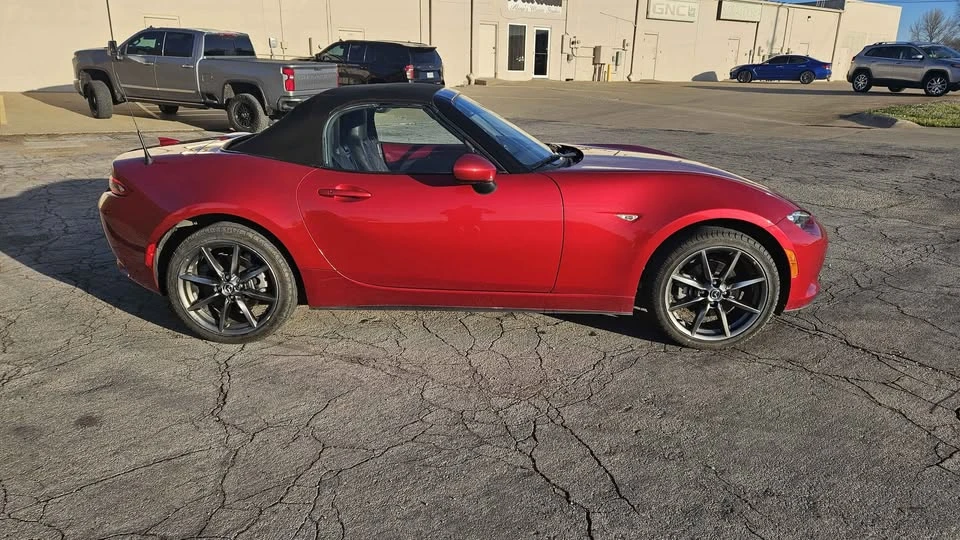 2016 Mazda ND MX-5 Miata - Image 5 of 19