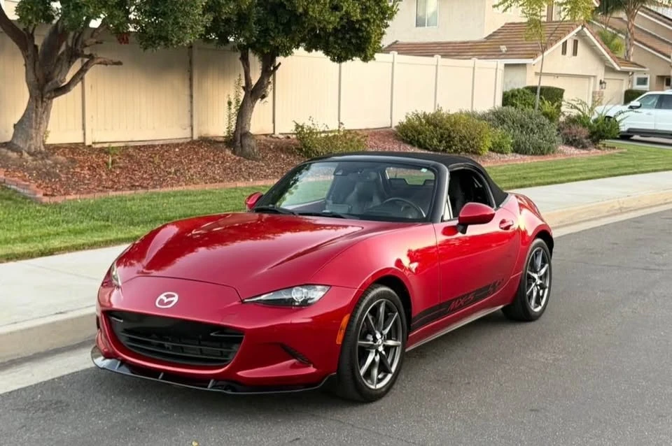 2016 Mazda ND MX-5 Miata - Image 17 of 20