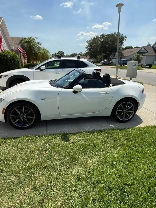 2016 Mazda ND MX-5 Miata - Image 2 of 11