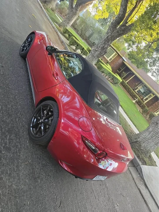 2016 Mazda ND MX-5 Miata - Image 5 of 8