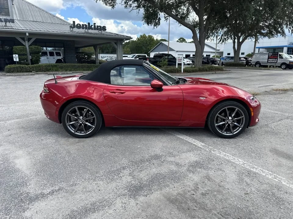 2016 Mazda ND MX-5 Miata - Image 4 of 19