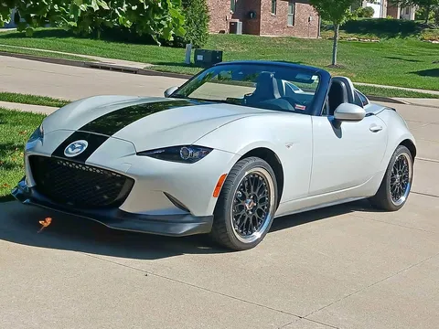 2016 Mazda MX-5 Miata Grand Touring