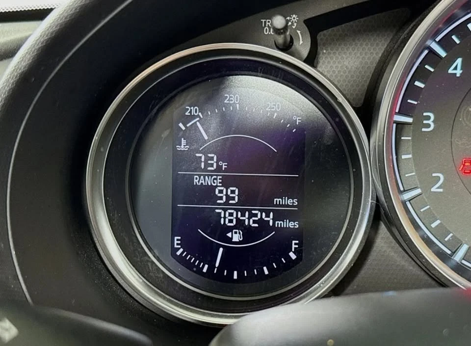 2016 Mazda ND MX-5 Miata - Image 9 of 10