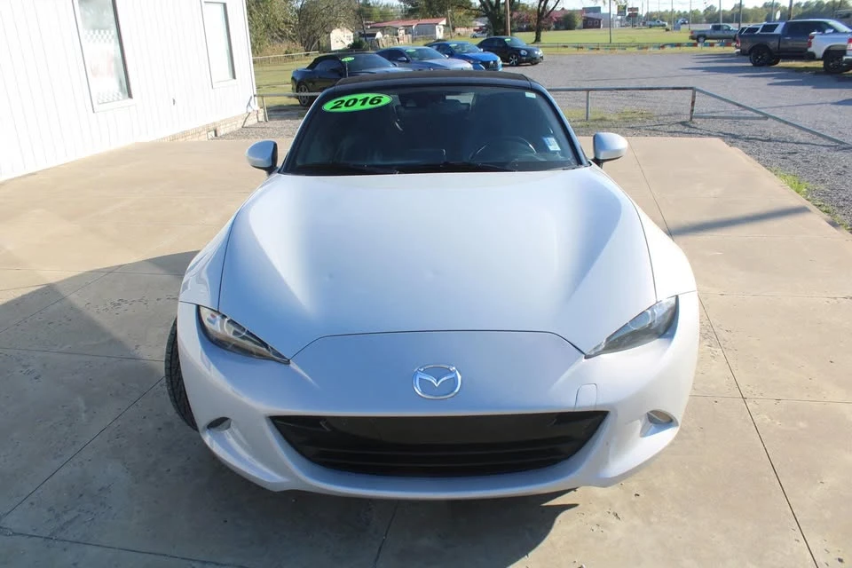 2016 Mazda ND MX-5 Miata - Image 2 of 18